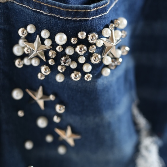 Star Studded Ripped Jeans - Picture 2 of 4